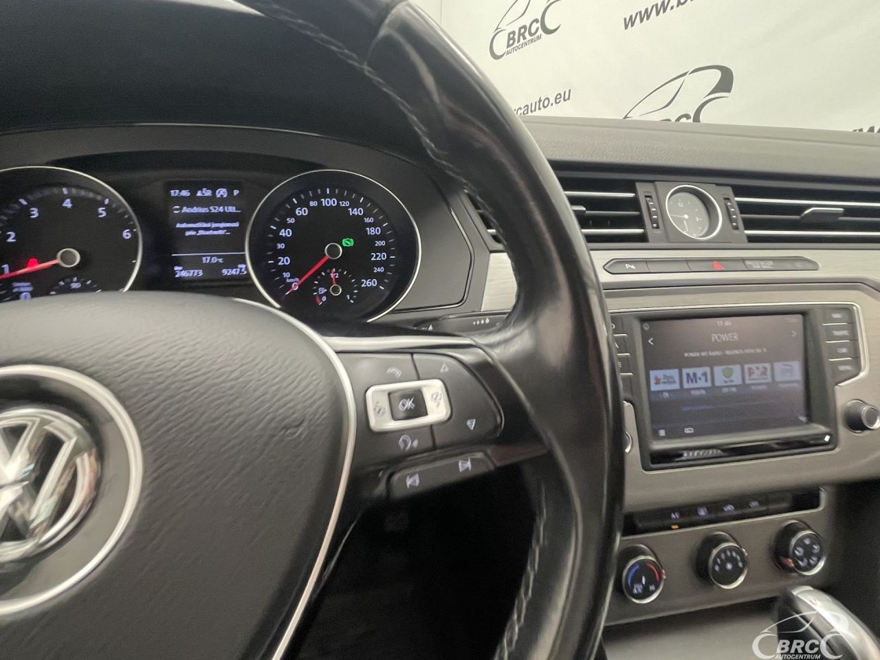 Volkswagen Passat | 28