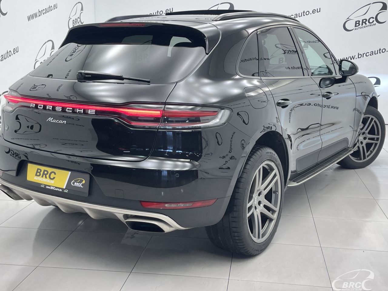 Porsche Macan | 46