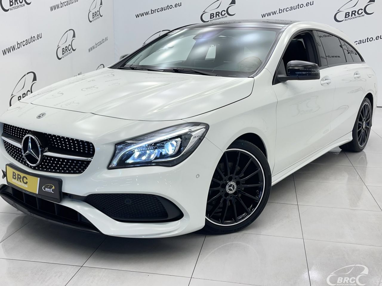 Mercedes-Benz CLA200 | 40