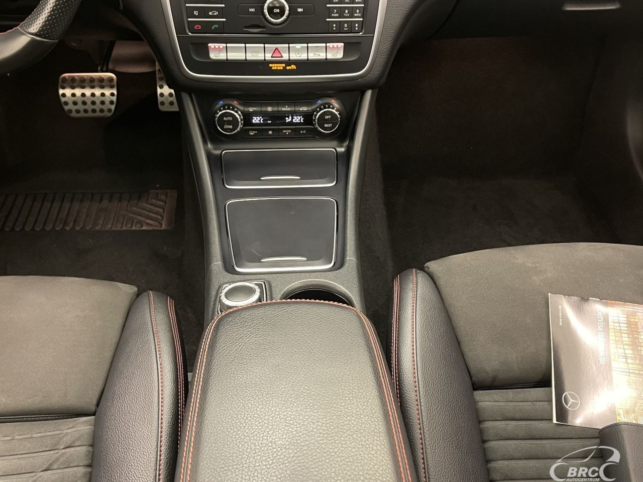 Mercedes-Benz CLA200 | 17