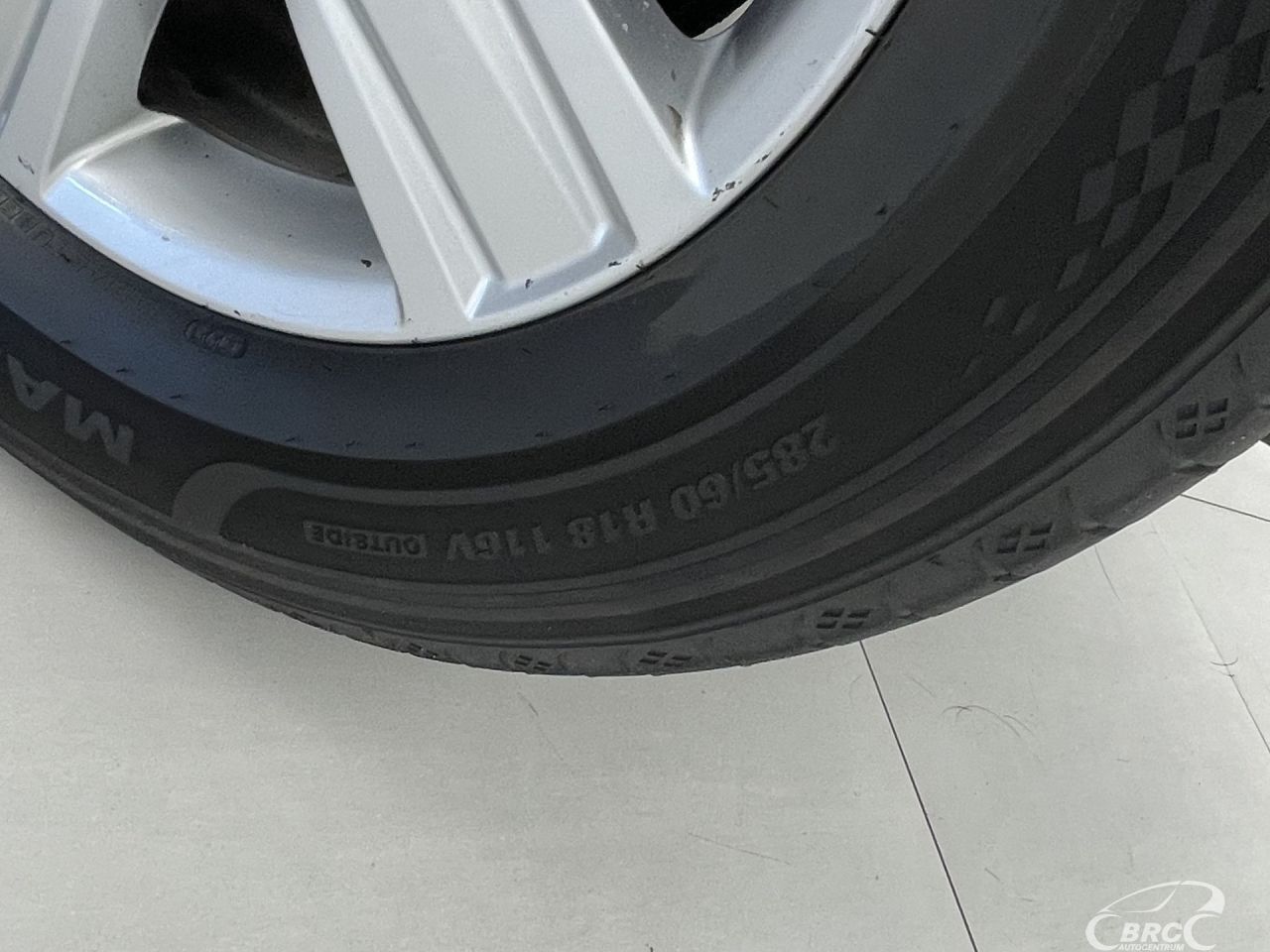 Toyota Land Cruiser | 46