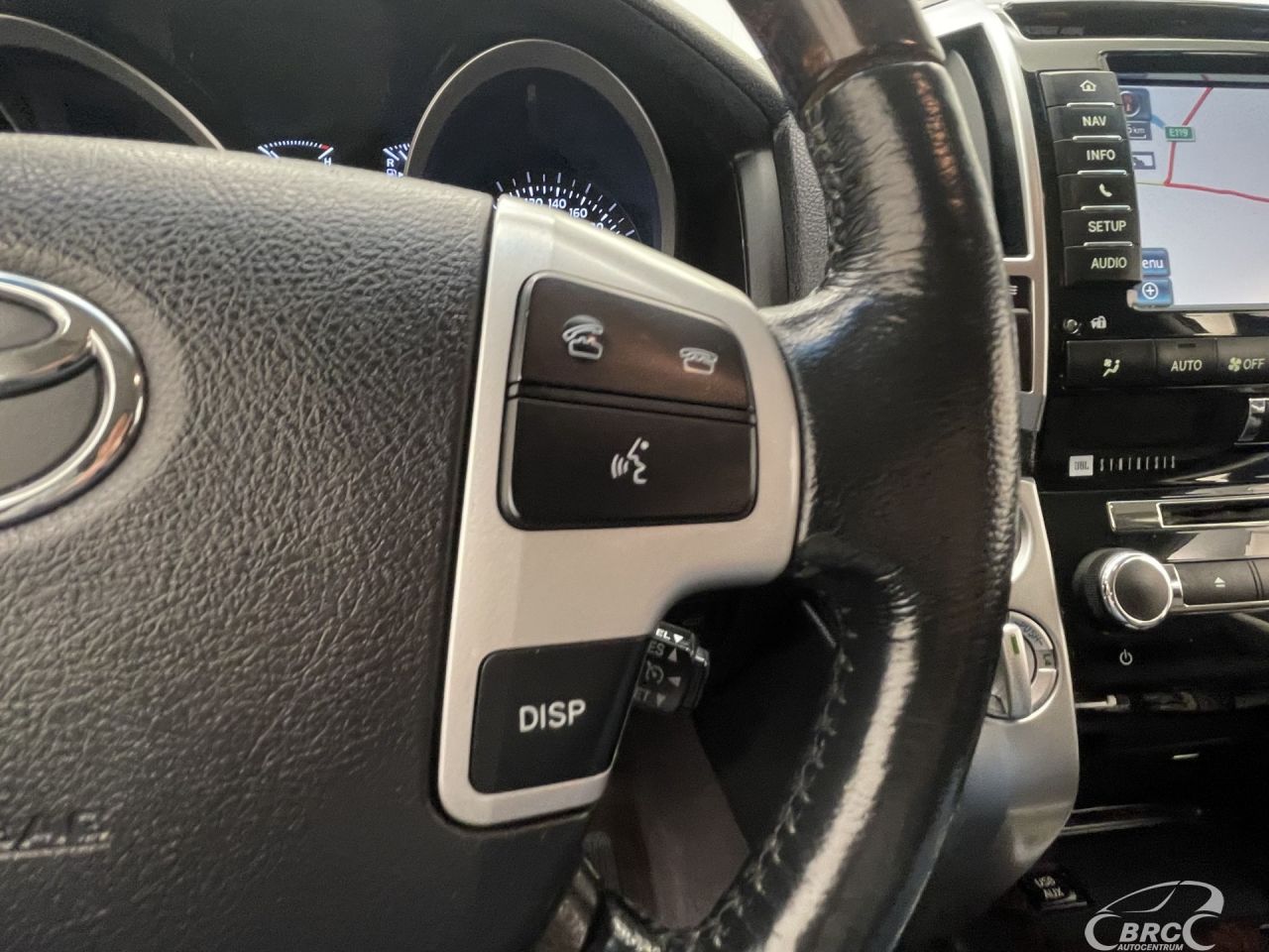 Toyota Land Cruiser | 29