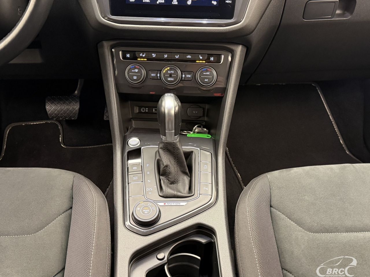 Volkswagen Tiguan | 17