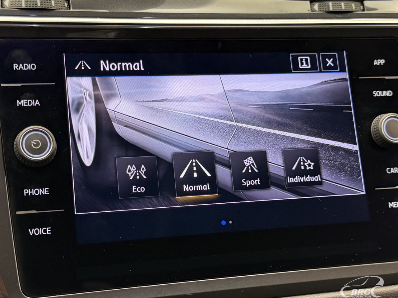 Volkswagen Tiguan | 44