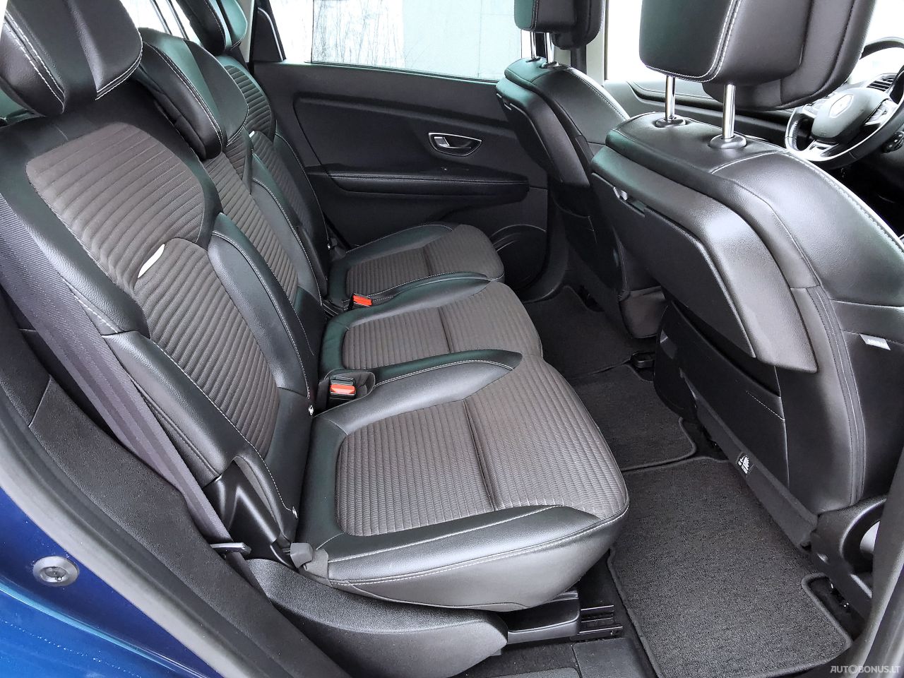 Renault Grand Scenic | 10