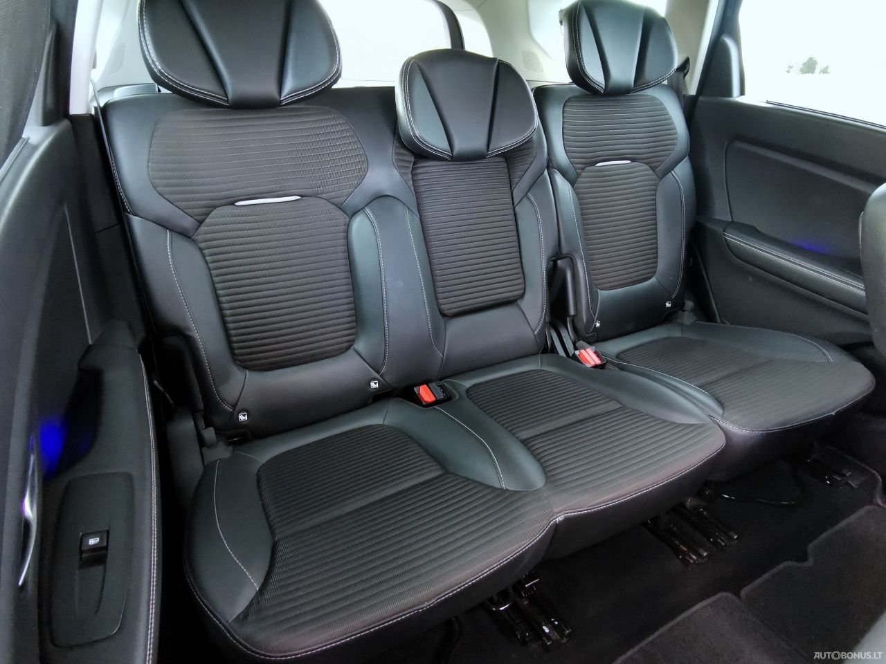 Renault Grand Scenic | 9