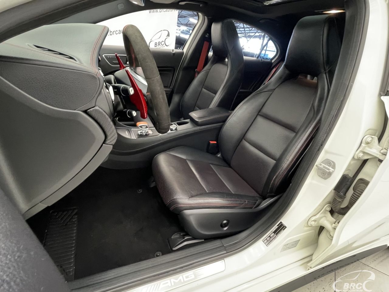 Mercedes-Benz A45 AMG | 26