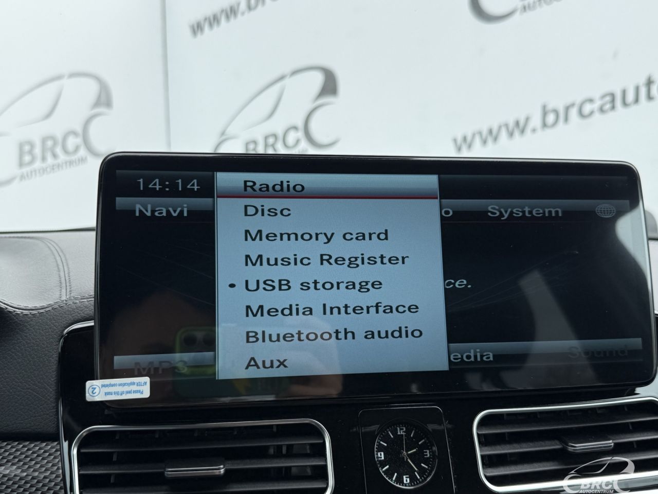 Mercedes-Benz GL450 | 36