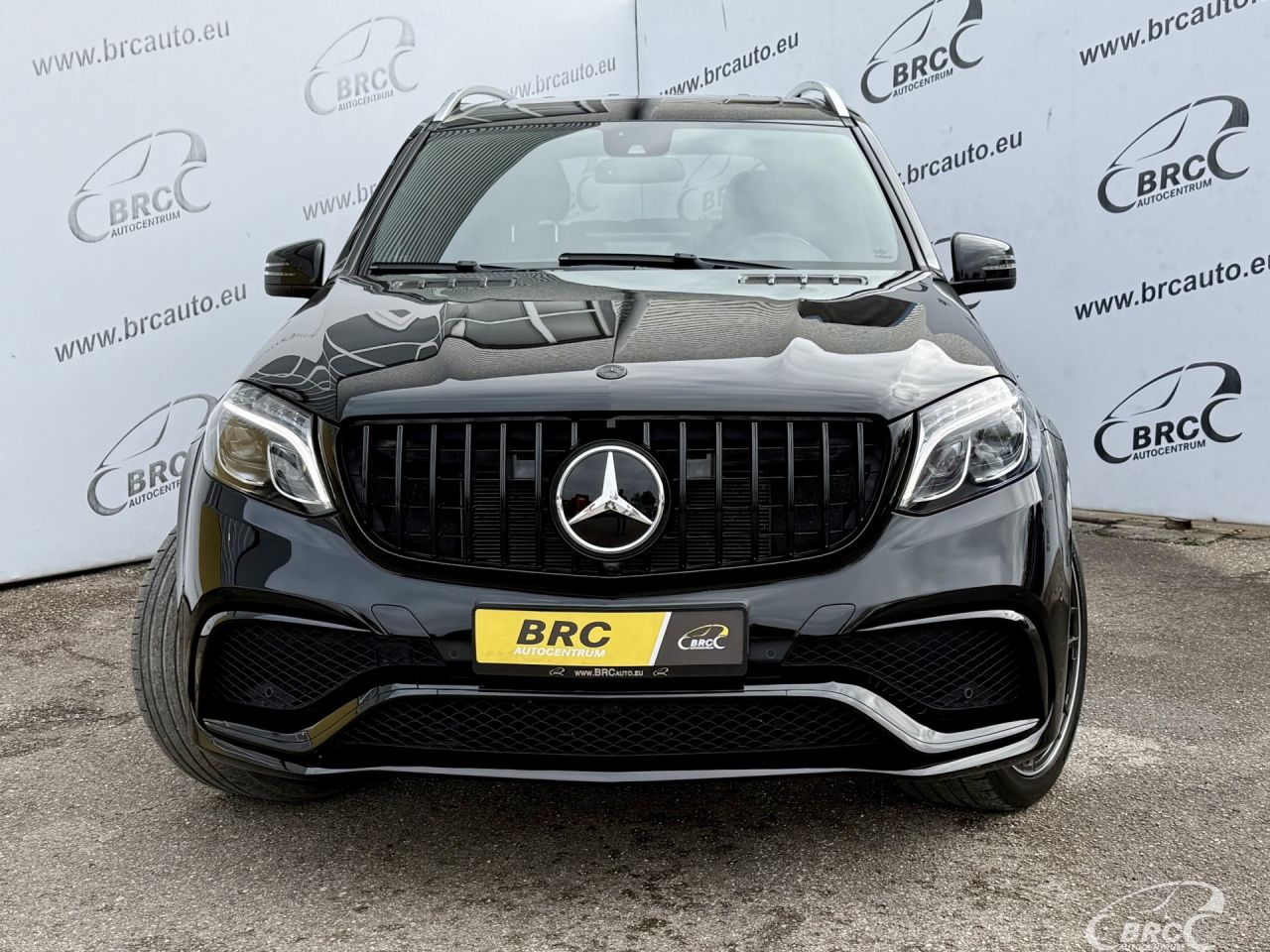 Mercedes-Benz GL450 | 44