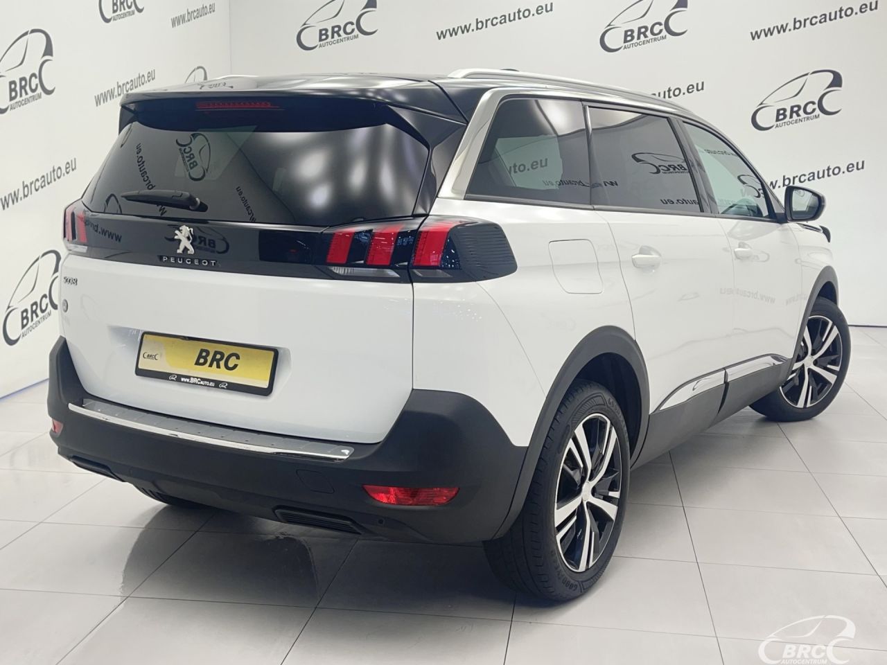 Peugeot 5008 | 48