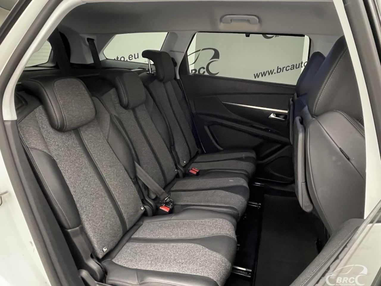 Peugeot 5008 | 10