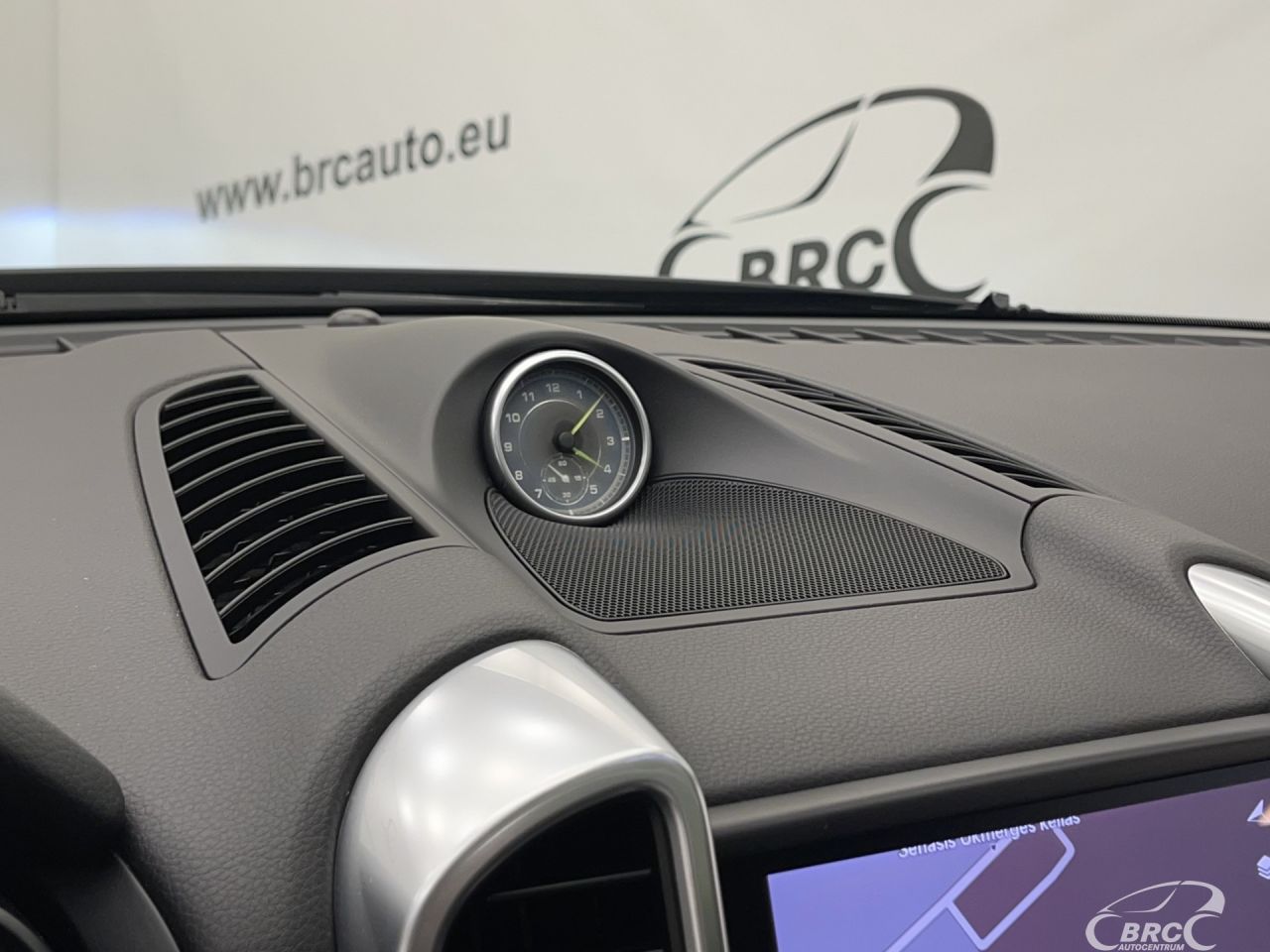 Porsche Cayenne | 30