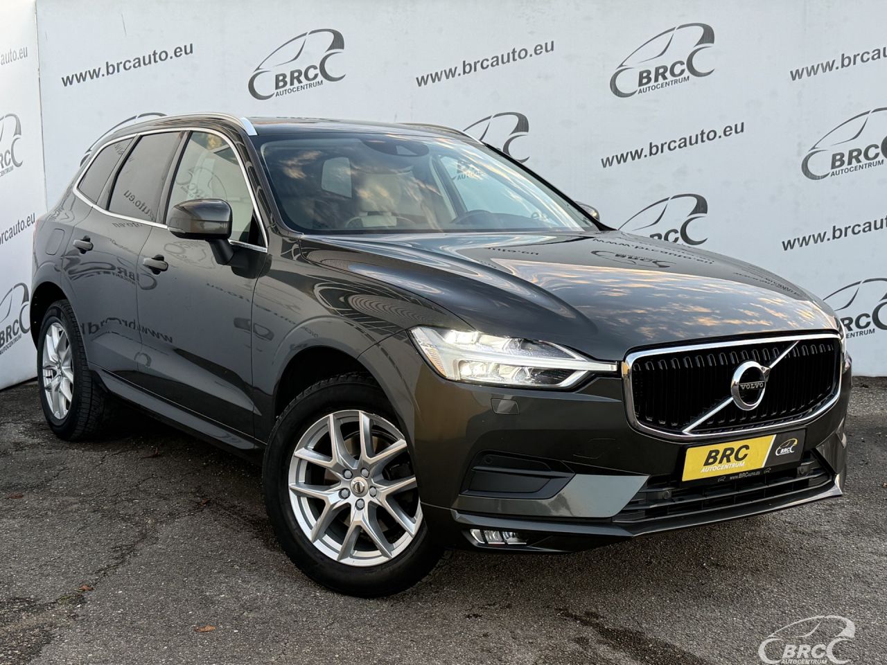 Volvo XC60 | 35