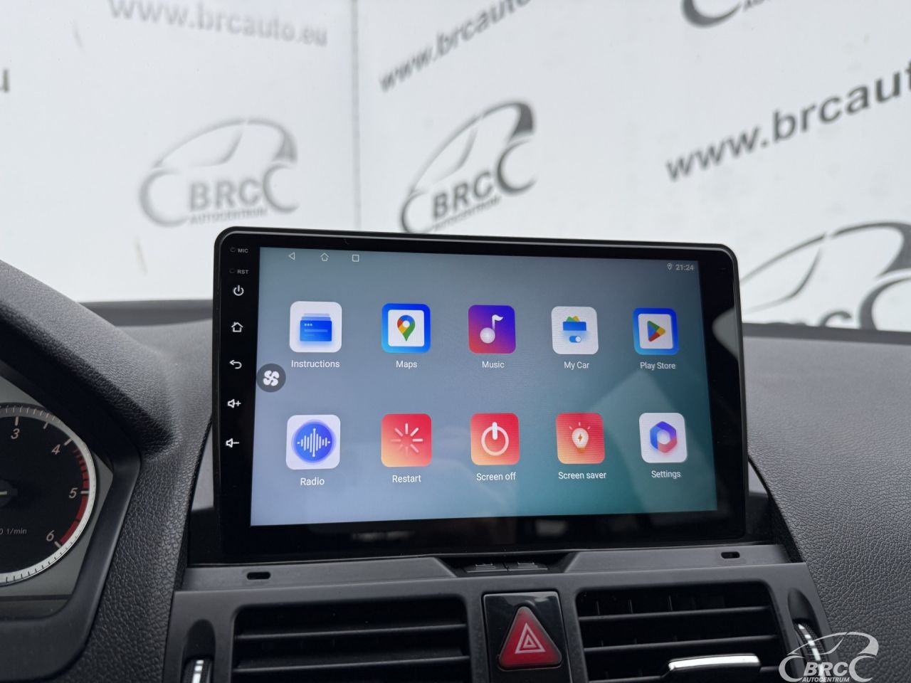 Mercedes-Benz C220 | 29