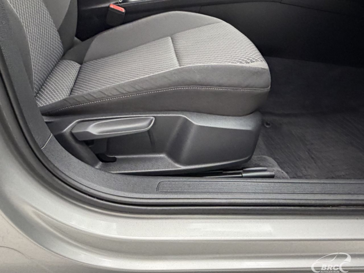 Volkswagen Passat | 5