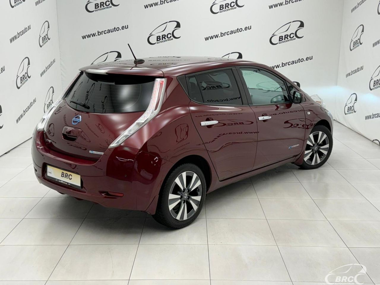 Nissan Leaf | 1
