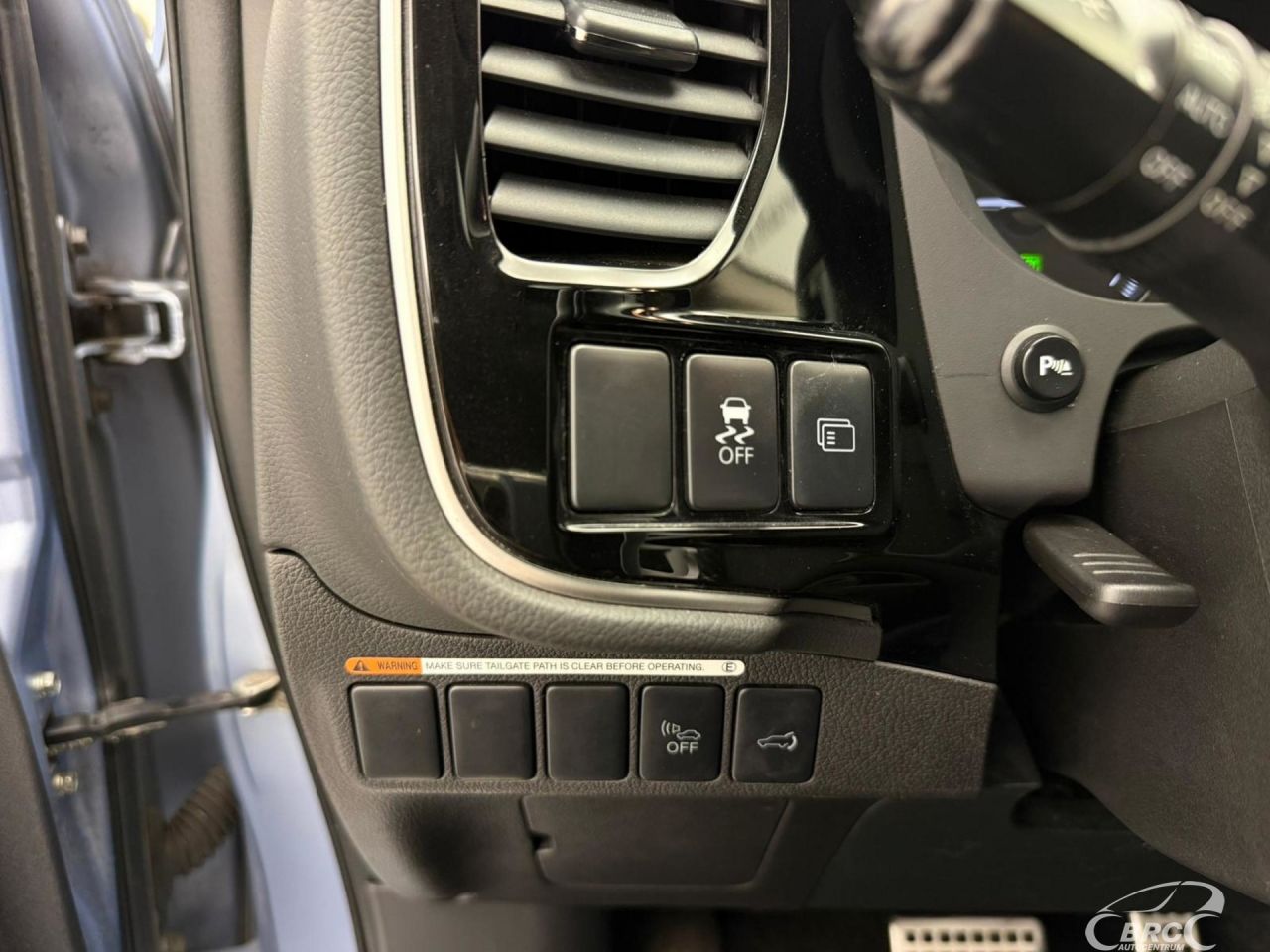 Mitsubishi Outlander | 11