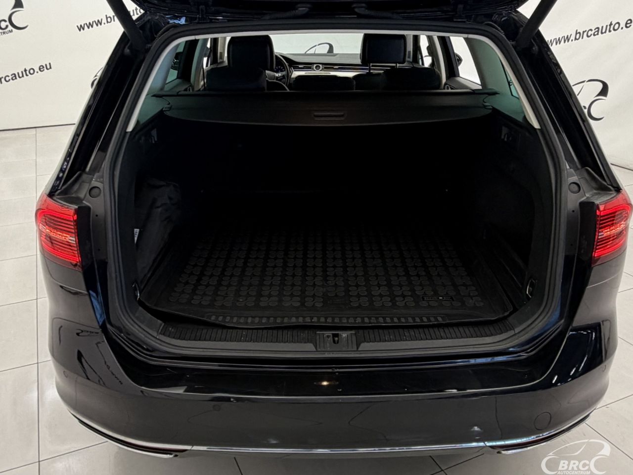 Volkswagen Passat | 40