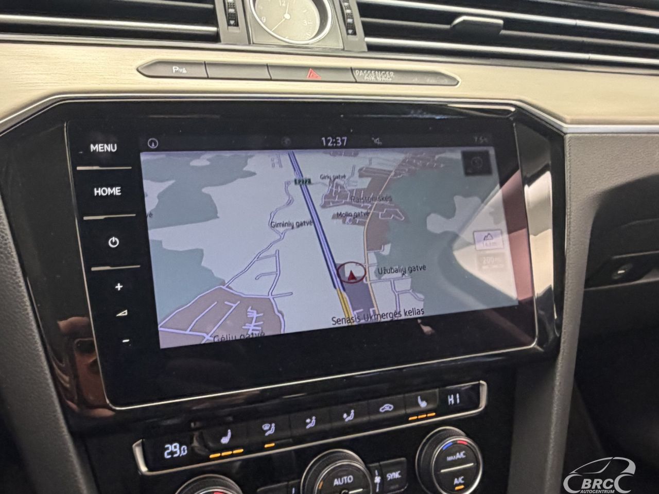 Volkswagen Passat | 32