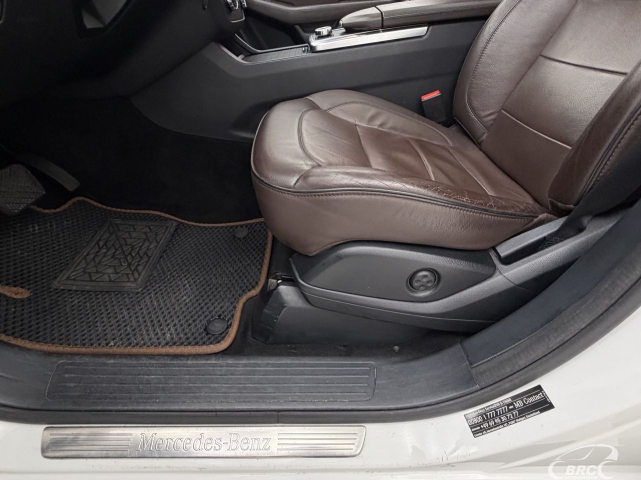 Mercedes-Benz ML350 | 22