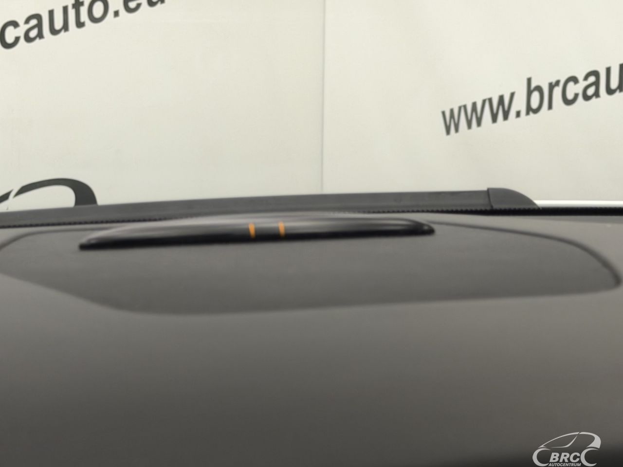 Mercedes-Benz ML350 | 36