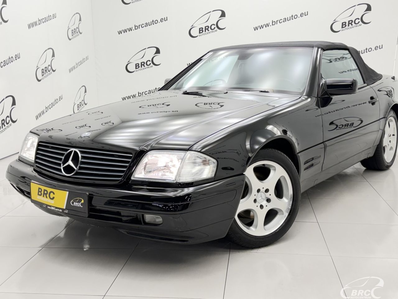 Mercedes-Benz SL500 | 35