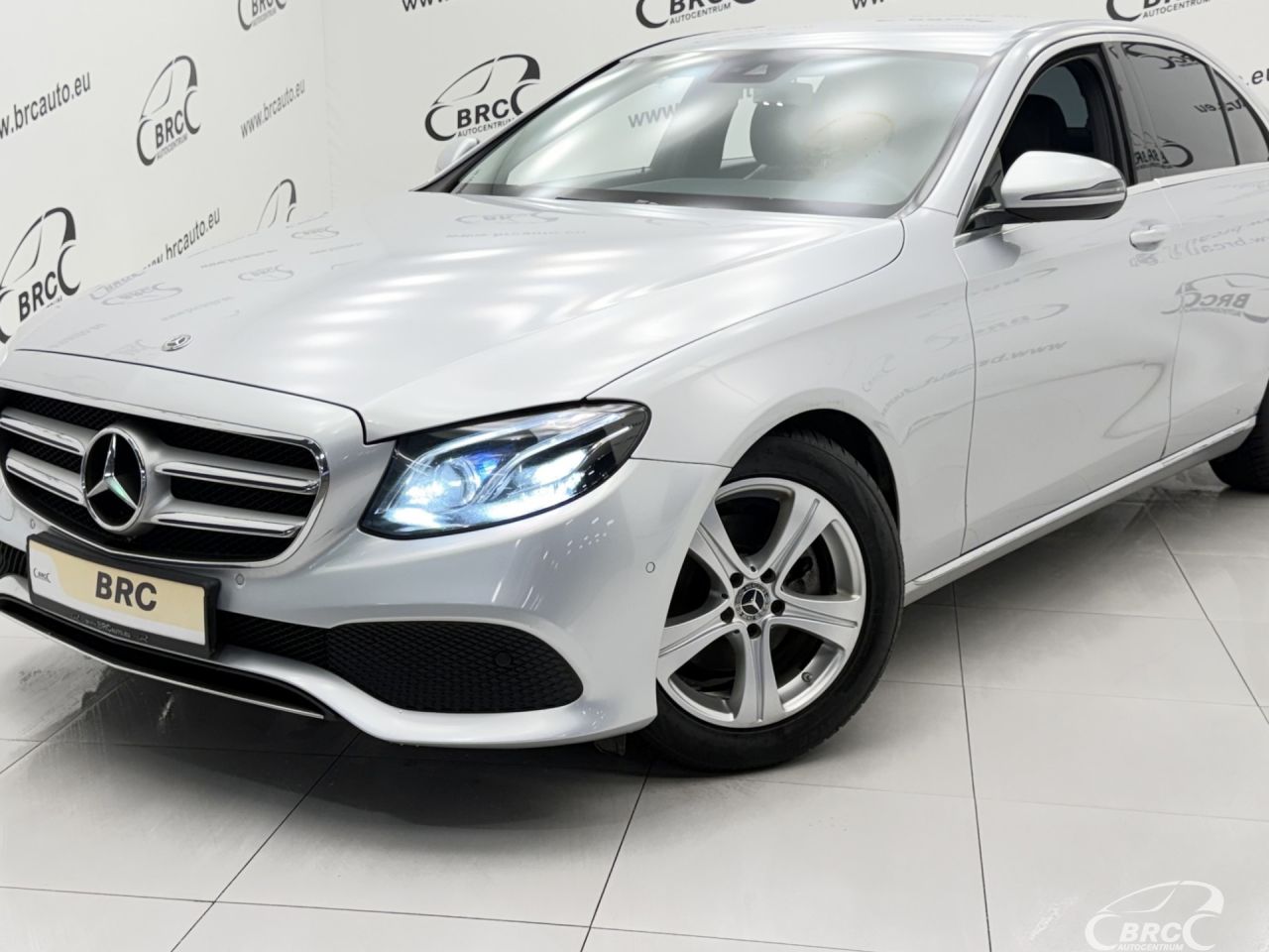 Mercedes-Benz E220 | 46