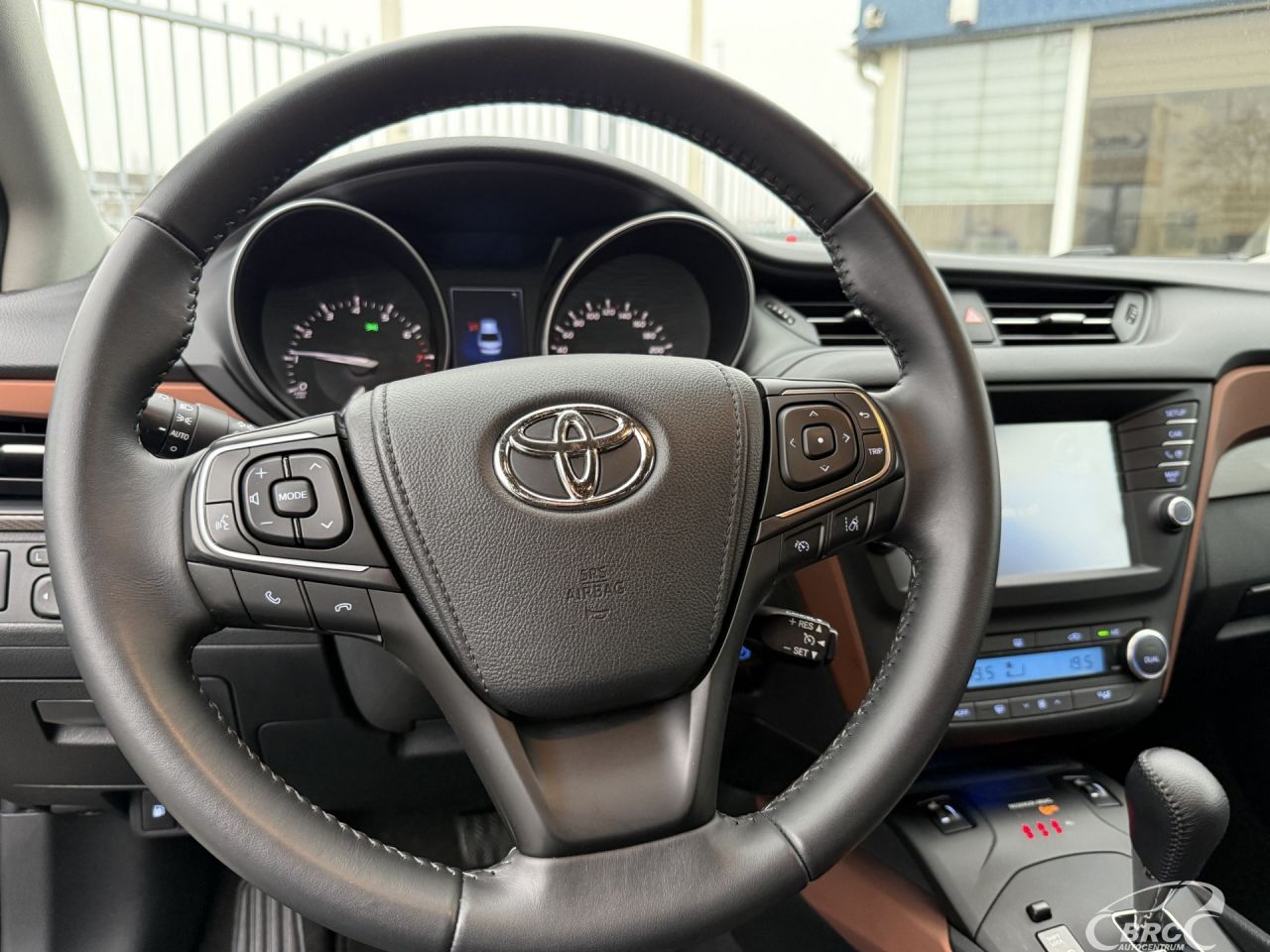 Toyota Avensis | 18