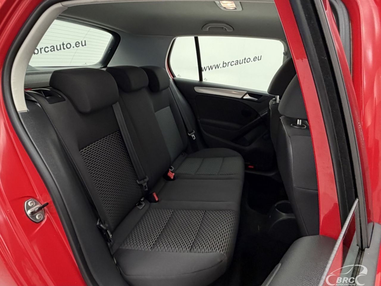 Volkswagen Golf | 10