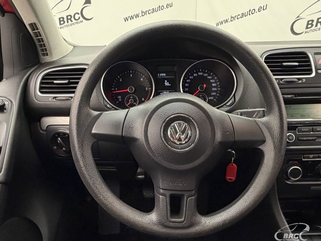 Volkswagen Golf | 25