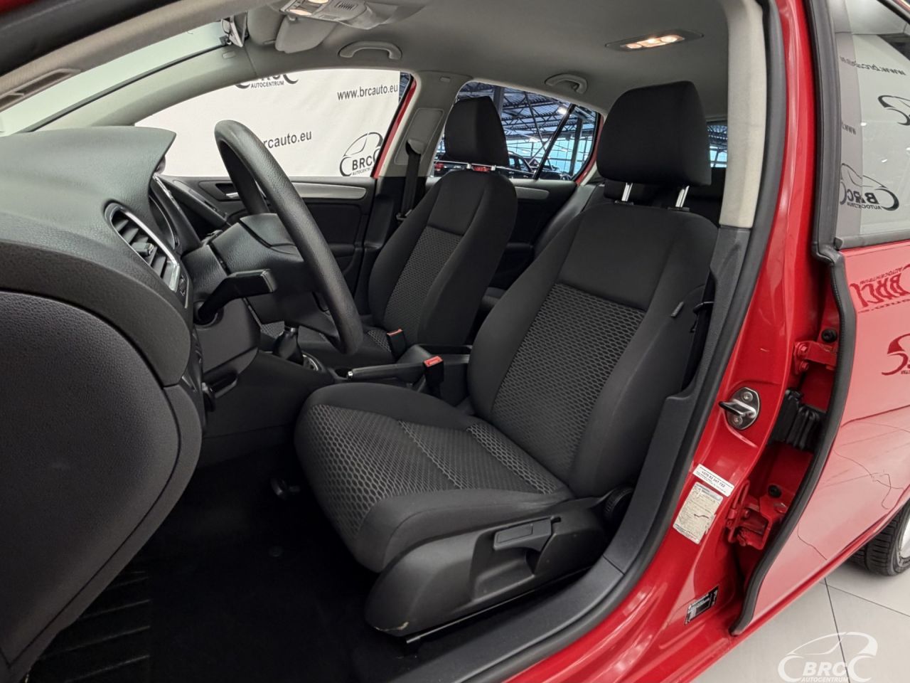 Volkswagen Golf | 21