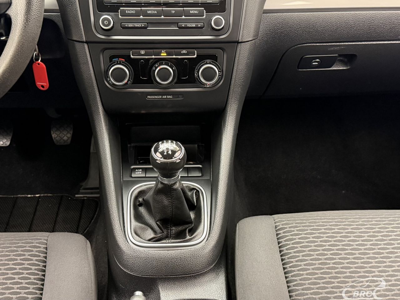 Volkswagen Golf | 16