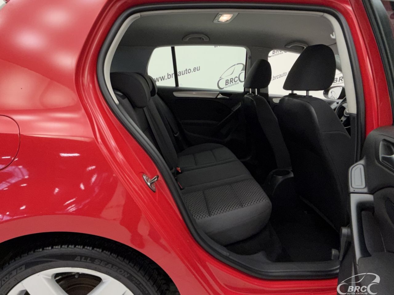 Volkswagen Golf | 8