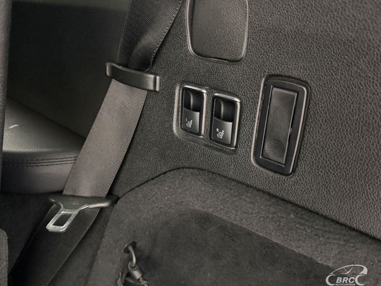 Mercedes-Benz GL350 | 47