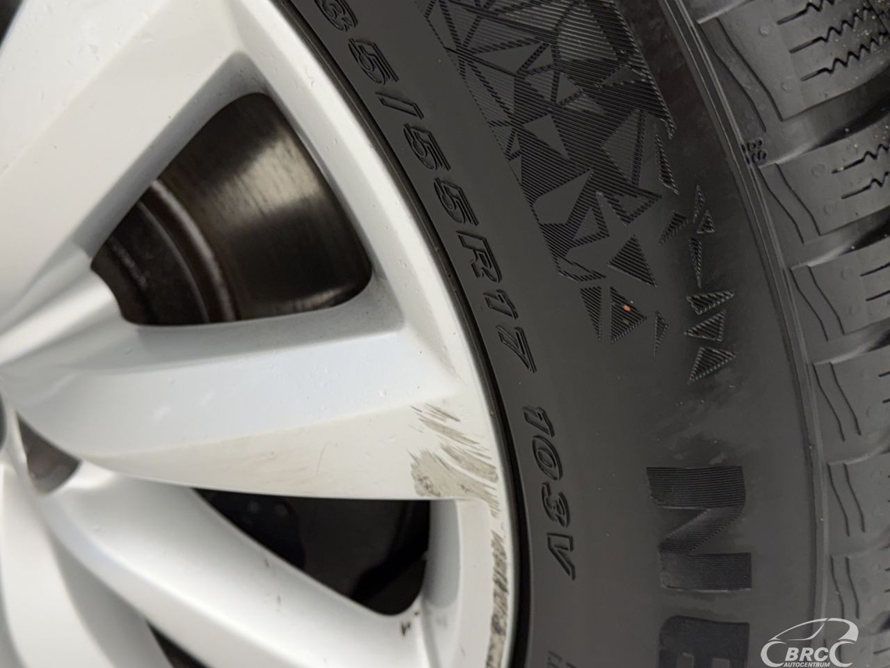 Volkswagen Tiguan | 37