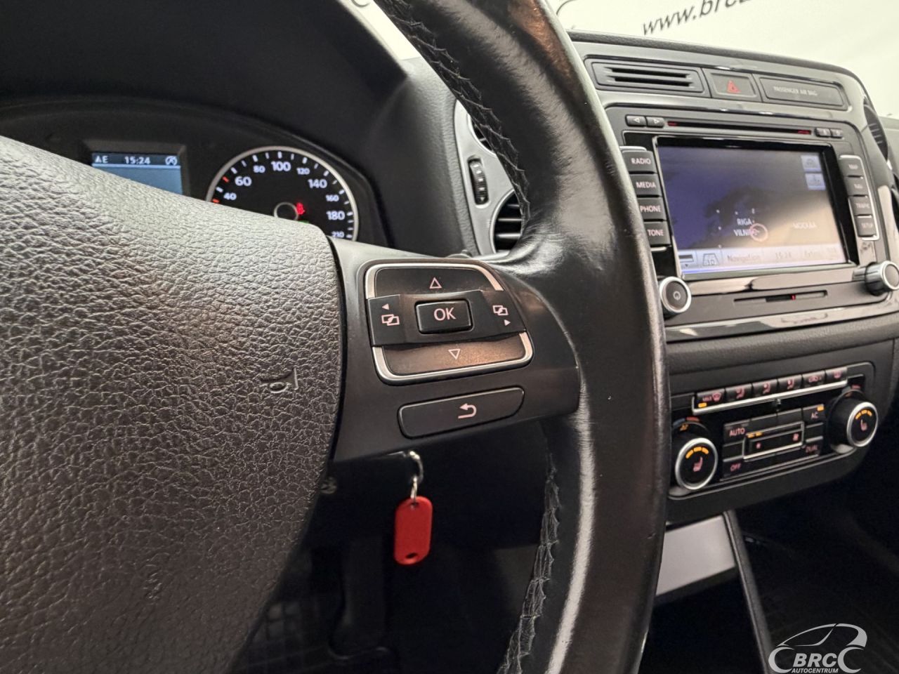 Volkswagen Tiguan | 27