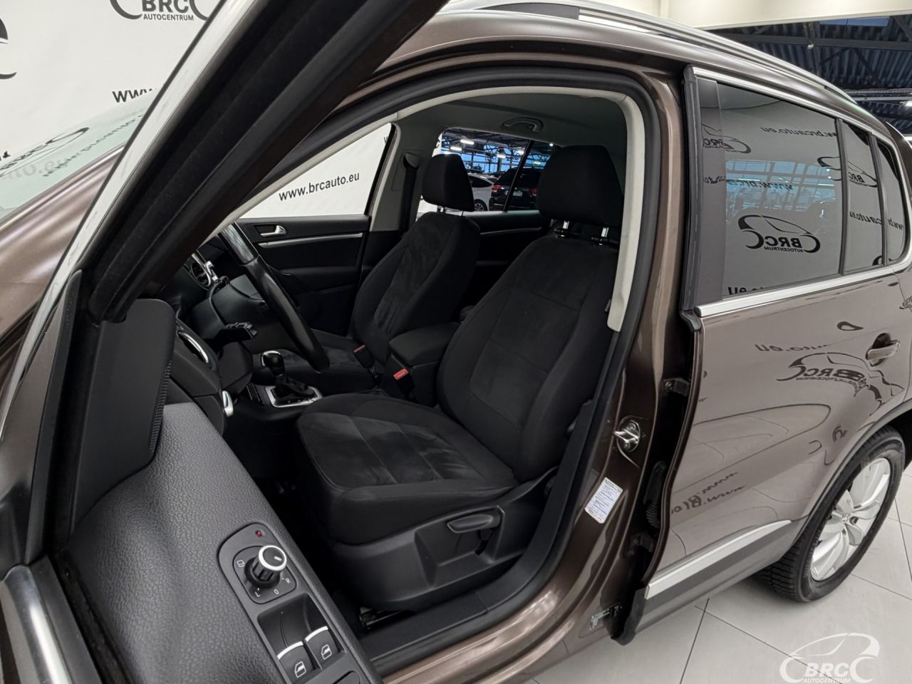 Volkswagen Tiguan | 21