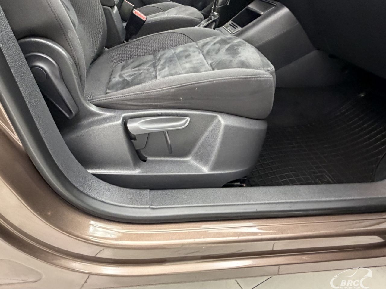 Volkswagen Tiguan | 5