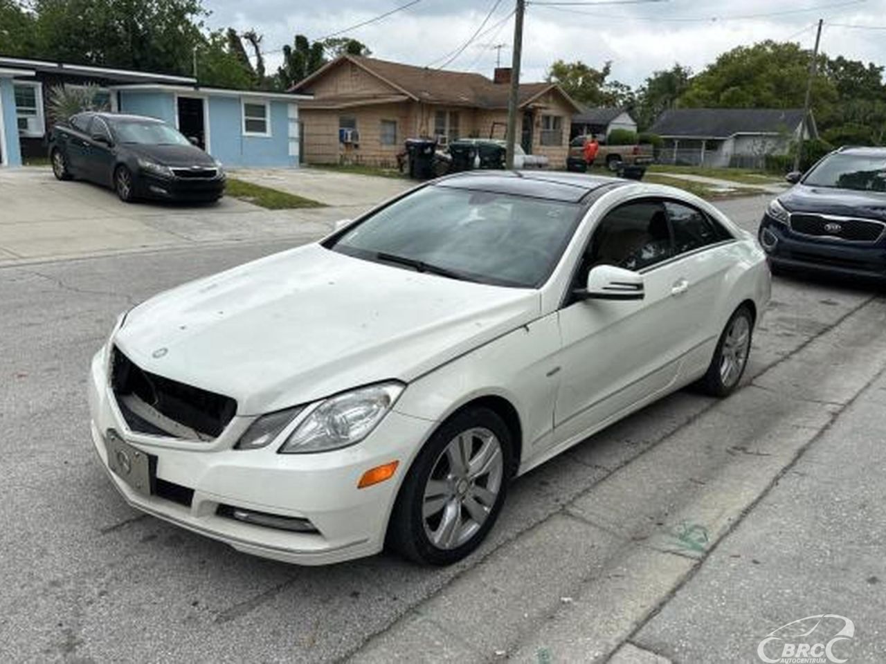 Mercedes-Benz E350 | 51