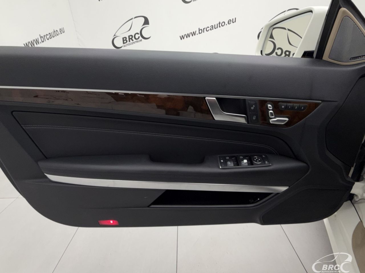 Mercedes-Benz E350 | 17