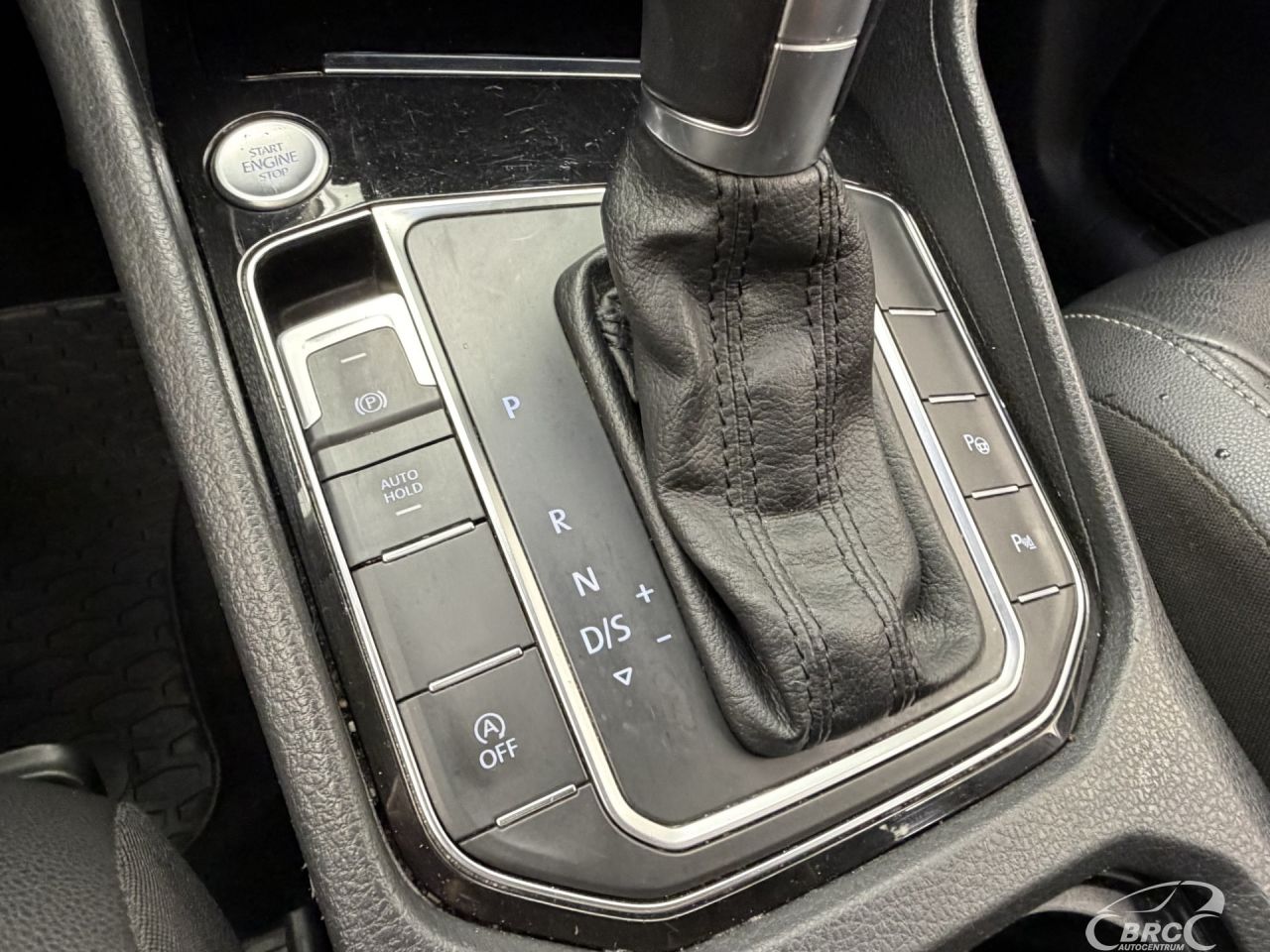 Volkswagen Golf | 27