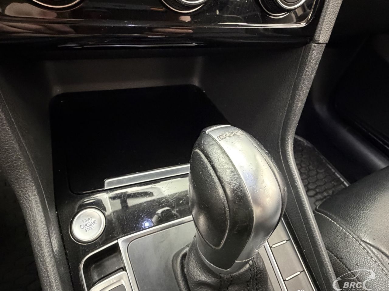 Volkswagen Golf | 26