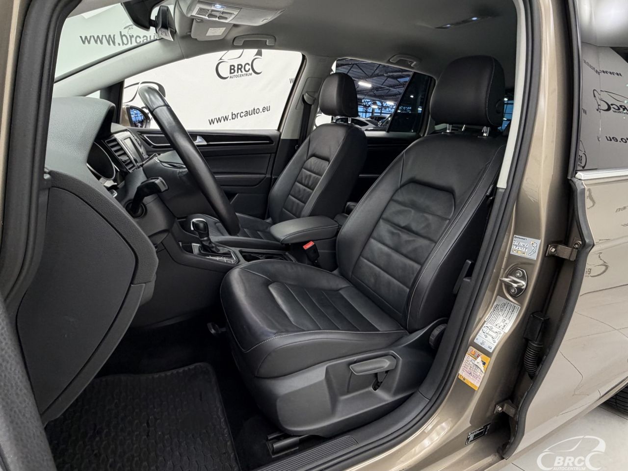 Volkswagen Golf | 22