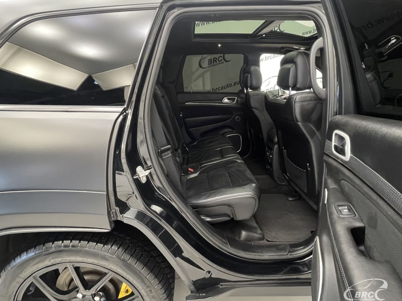 Jeep Grand Cherokee | 12