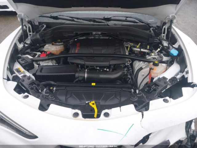 Alfa Romeo Stelvio | 9