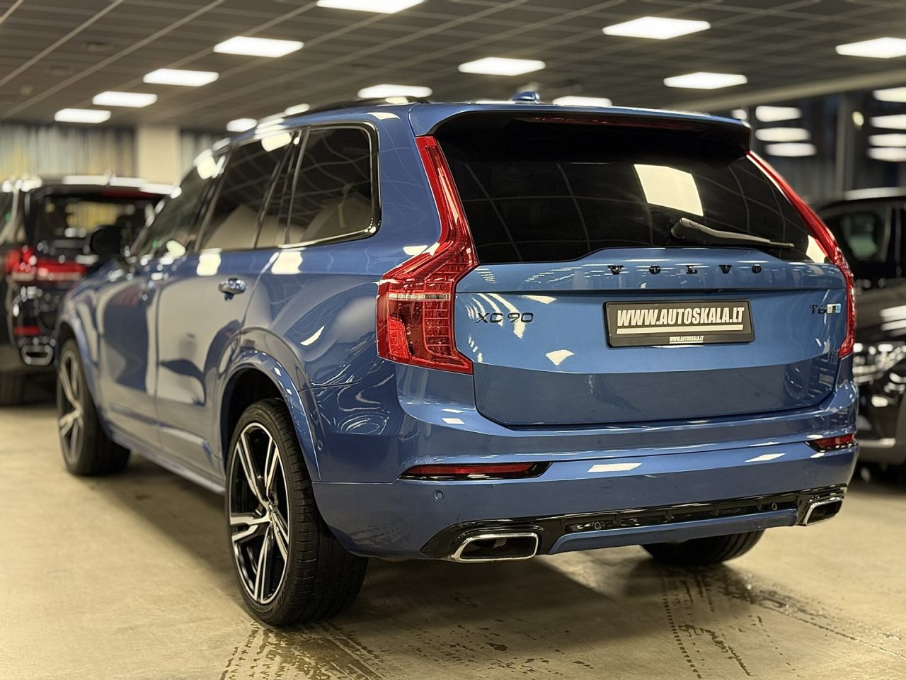Volvo XC90 | 7