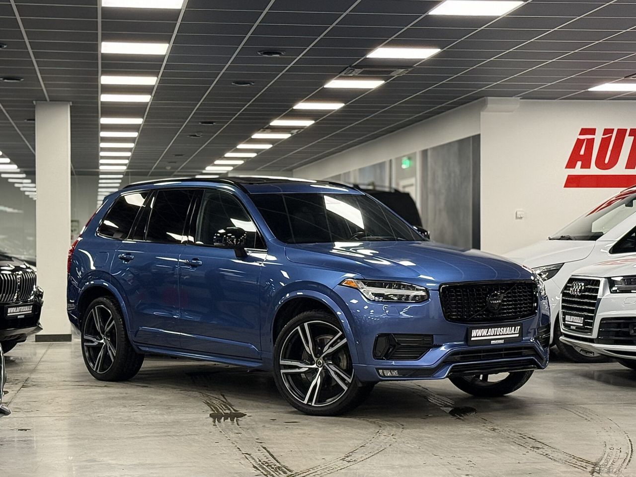 Volvo XC90 | 6