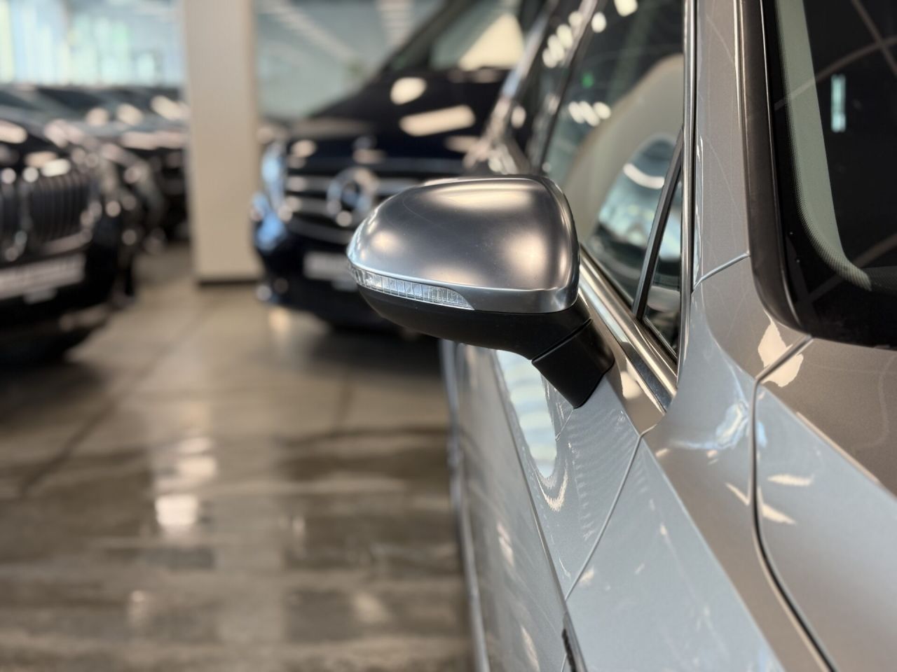 Volkswagen Passat | 30