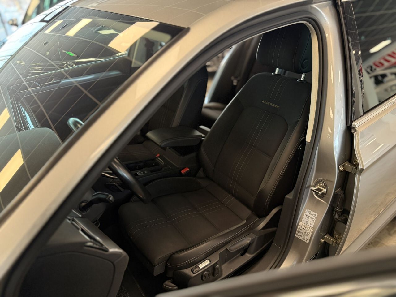 Volkswagen Passat | 18