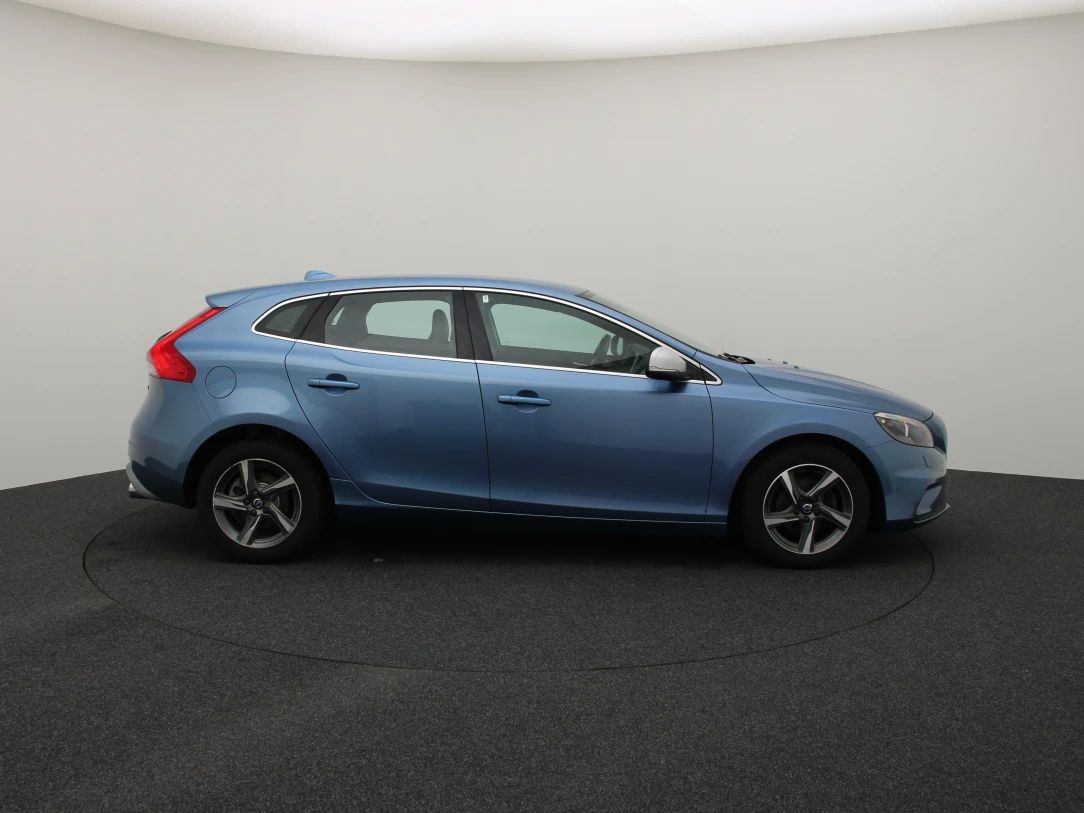 Volvo V40 | 8